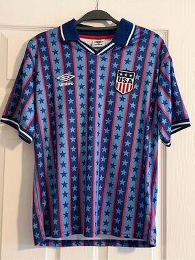 Umbro USA Blue Star-Stripe Youth Unisex  Soccer Jersey XL (14/16)